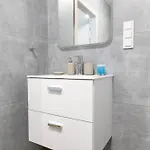 Old Town 5 Min Free Parking & Breakfast Balcony - Grey Harmony By Uniquerent Wrocław