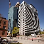 Old Town 5 Min Free Parking & Breakfast Balcony - Grey Harmony By Uniquerent