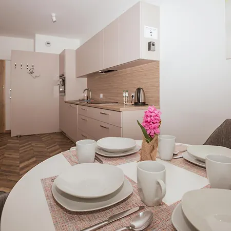Grey Harmony - Po Prostu W Centrum Wroclawia 5 Min Od Rynku By Uniquerent Apartmán *