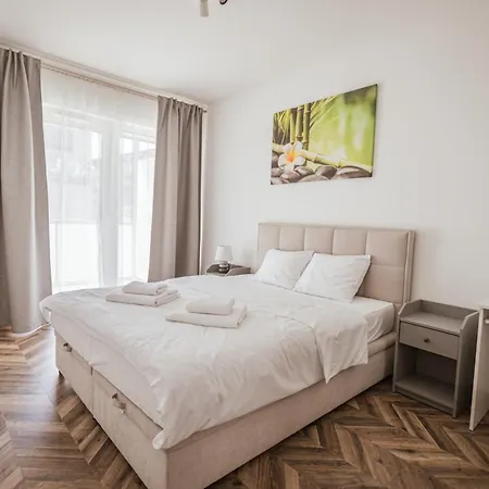 Grey Harmony - Po Prostu W Centrum Wrocławia 5 Min Od Rynku By Uniquerent *