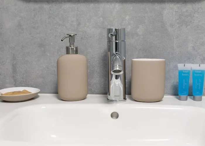 Grey Harmony By Uniquerent Apartman Wrocław