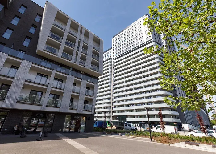 Grey Harmony By Uniquerent Apartment Wroclaw