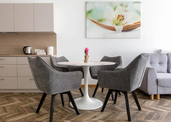 Grey Harmony By Uniquerent Apartman