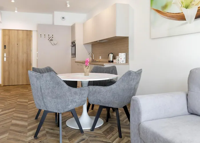 Grey Harmony By Uniquerent Apartman Wrocław